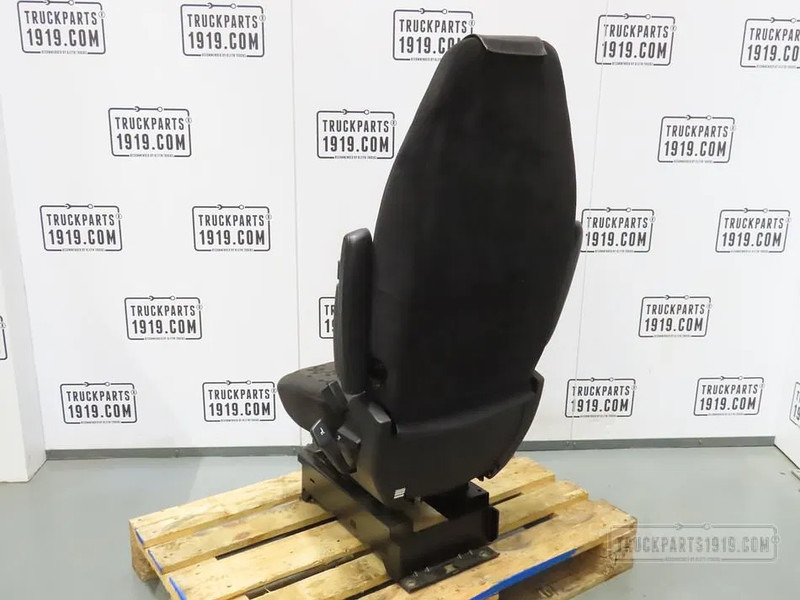 Scania 2499281 Bijrijdersstoel Scania - Banco de Caminhão: foto 2 Scania 2499281 Bijrijdersstoel Scania - Banco de Caminhão: foto 2