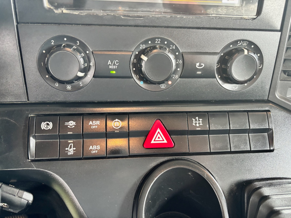 Caminhão betoneira MERCEDES 3243: foto 10