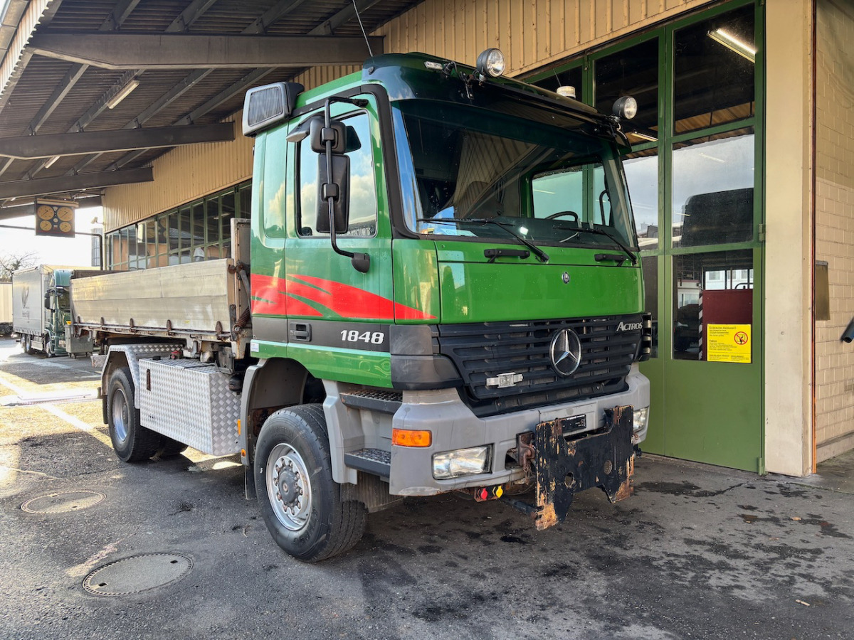 Caminhão basculante MERCEDES Actros 1848    4x4: foto 1