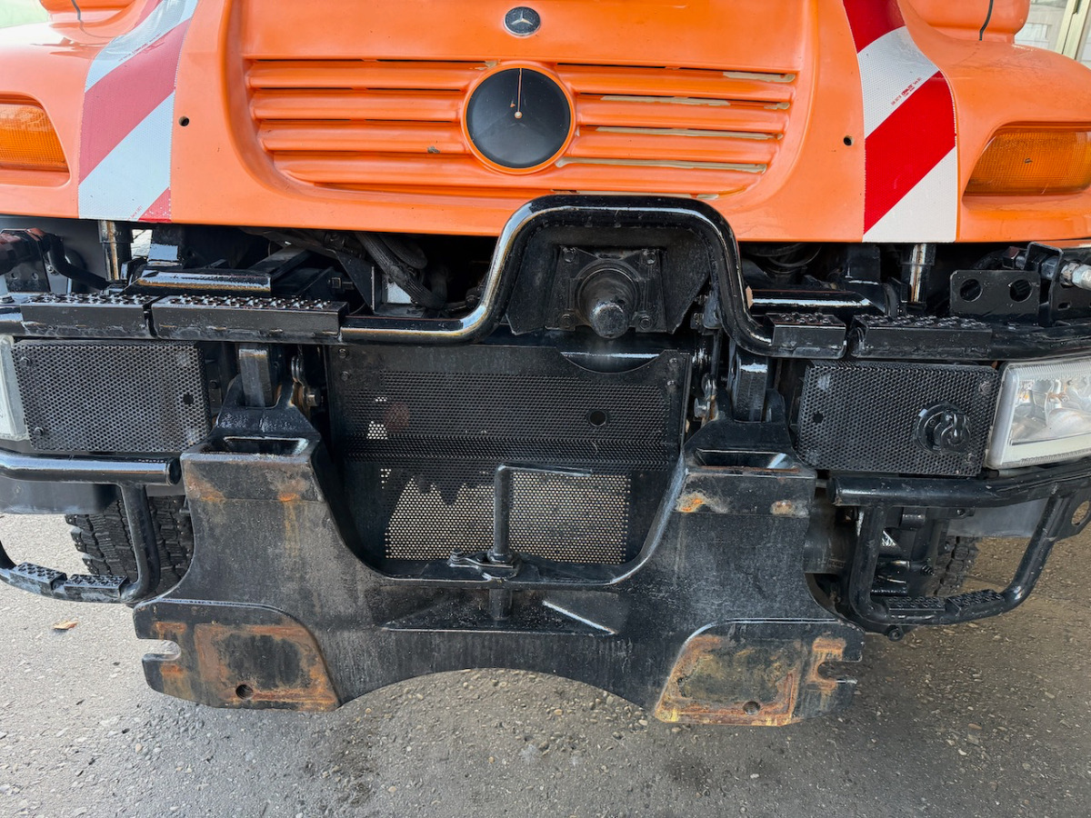 UNIMOG U400 - Veículo municipal/ Especial: foto 5 UNIMOG U400 - Veículo municipal/ Especial: foto 5