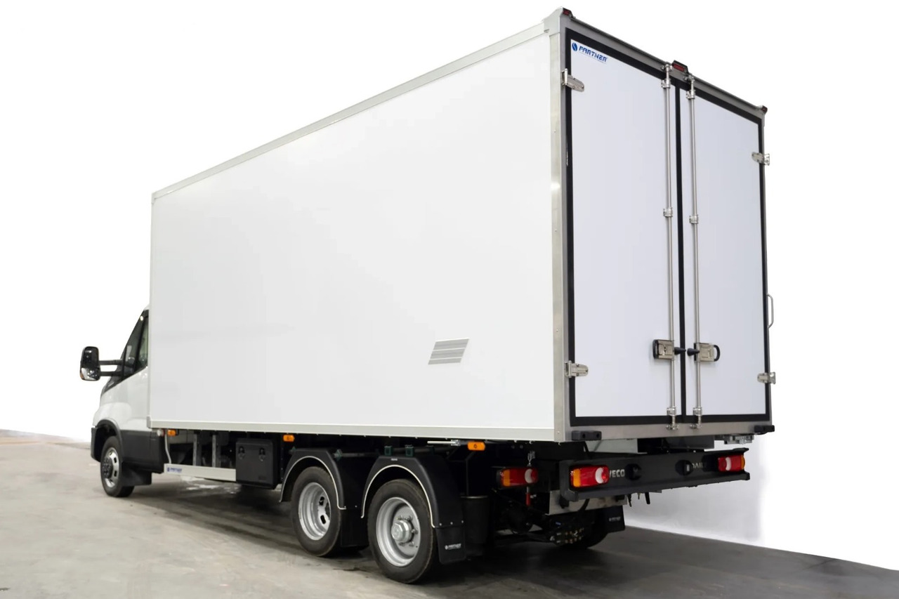 IVECO Daily 35S18 Kühlkoffer BE-Truck - Caminhão frigorífico: foto 2 IVECO Daily 35S18 Kühlkoffer BE-Truck - Caminhão frigorífico: foto 2