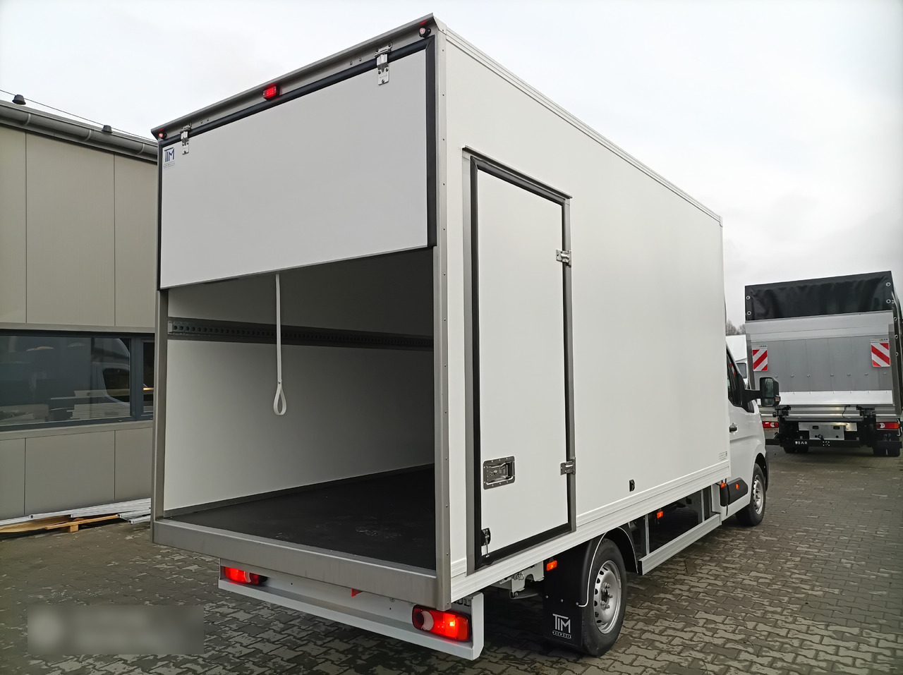 Renault Master 170 Koffer LBW - Carrinha de contentor: foto 2 Renault Master 170 Koffer LBW - Carrinha de contentor: foto 2
