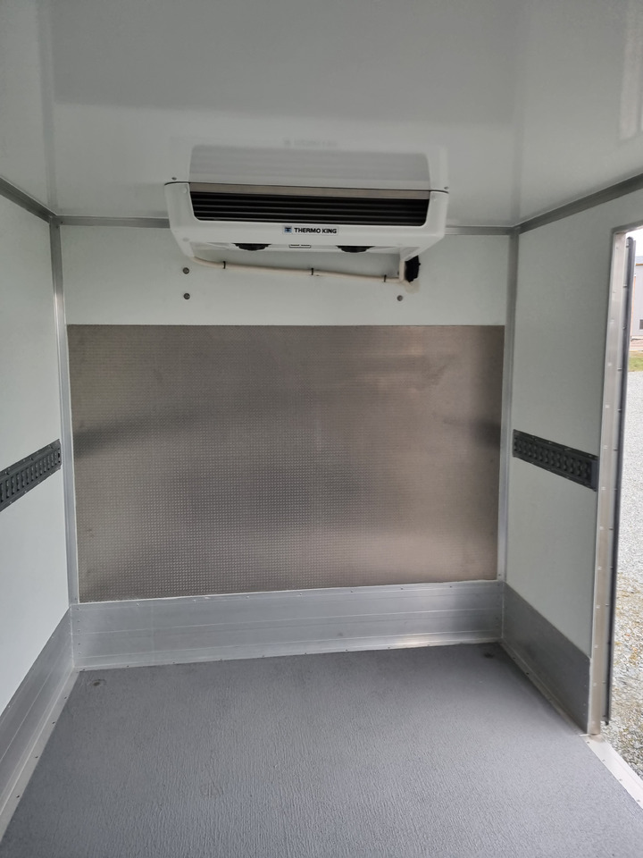 Renault Master Kühlkoffer O°/+20°C 230V Standkühlung - Carrinha frigorífica: foto 5 Renault Master Kühlkoffer O°/+20°C 230V Standkühlung - Carrinha frigorífica: foto 5