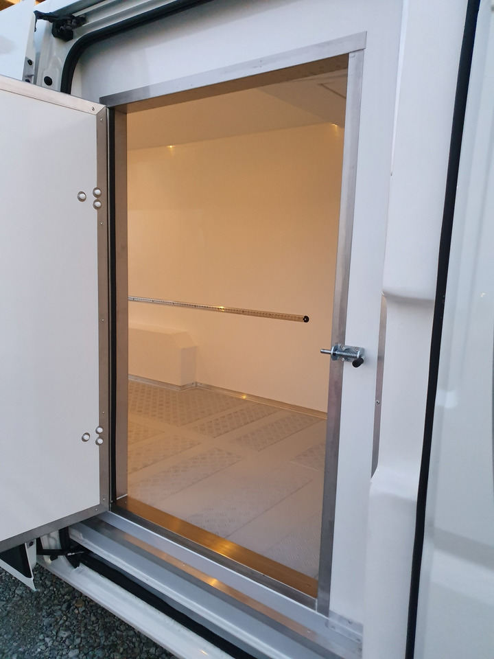 Renault Master L3H2 Tiefkühlkasten -18°C - Carrinha frigorífica: foto 4 Renault Master L3H2 Tiefkühlkasten -18°C - Carrinha frigorífica: foto 4