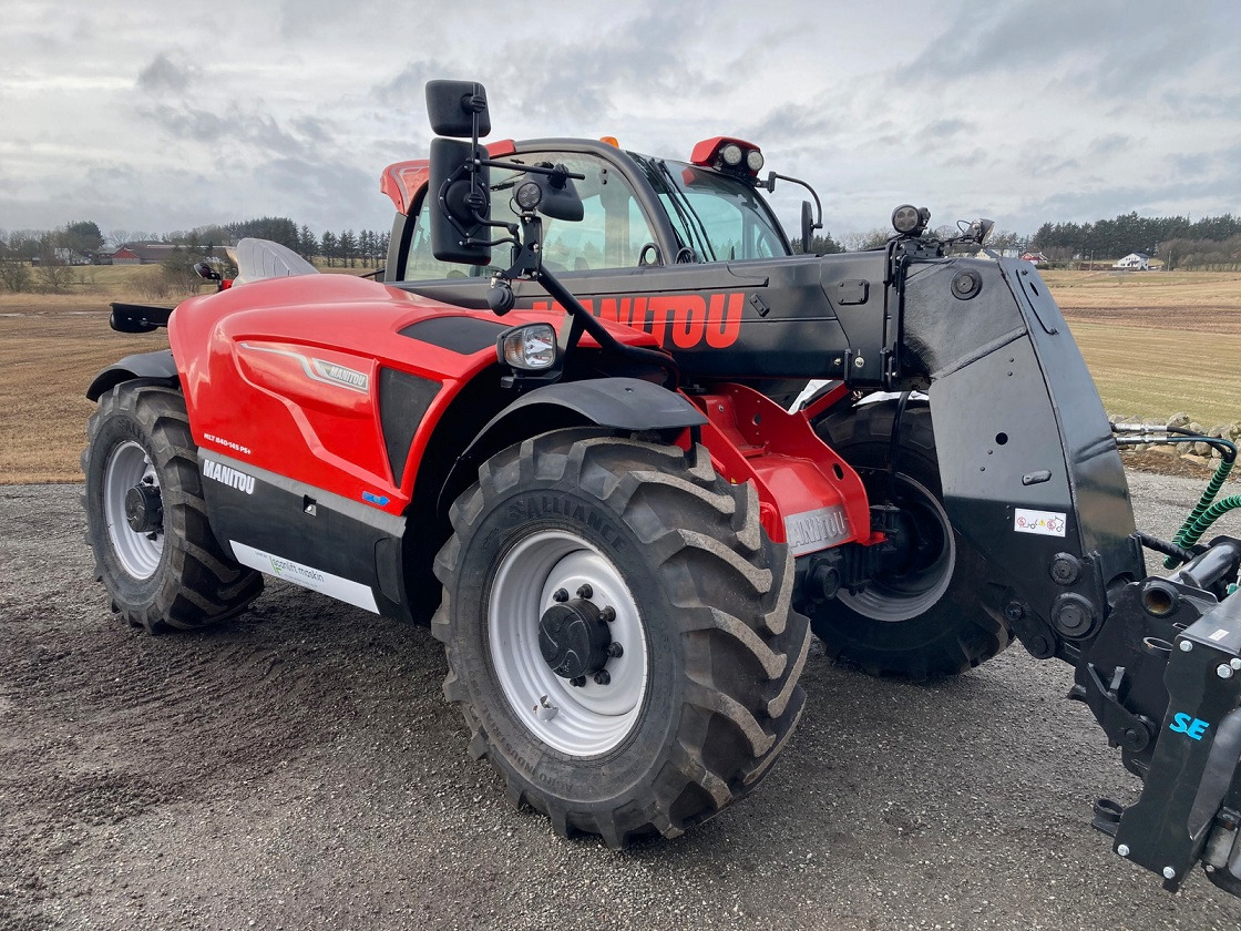 Manitou MLT840-145 PS - Pá carregadora telescópica: foto 1 Manitou MLT840-145 PS - Pá carregadora telescópica: foto 1