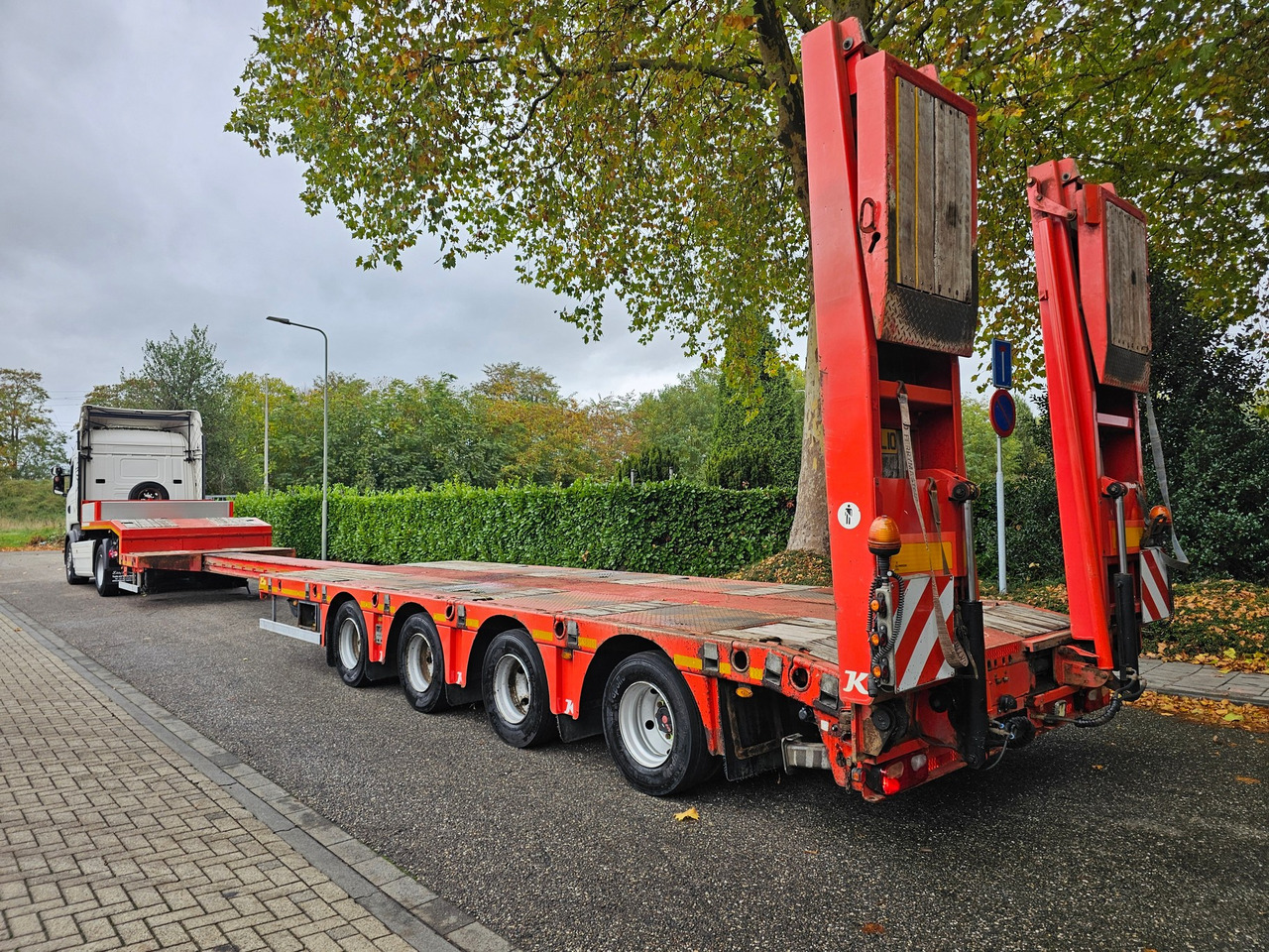 Kaessbohrer LB4E With Hydraulic Flip Ramps - Semireboque baixa: foto 3 Kaessbohrer LB4E With Hydraulic Flip Ramps - Semireboque baixa: foto 3