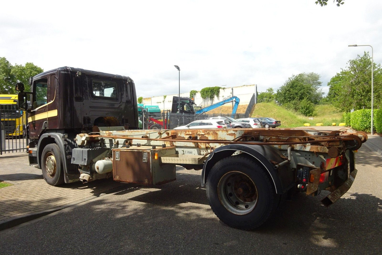 Scania P230 Cp16 - Caminhão polibenne: foto 4 Scania P230 Cp16 - Caminhão polibenne: foto 4