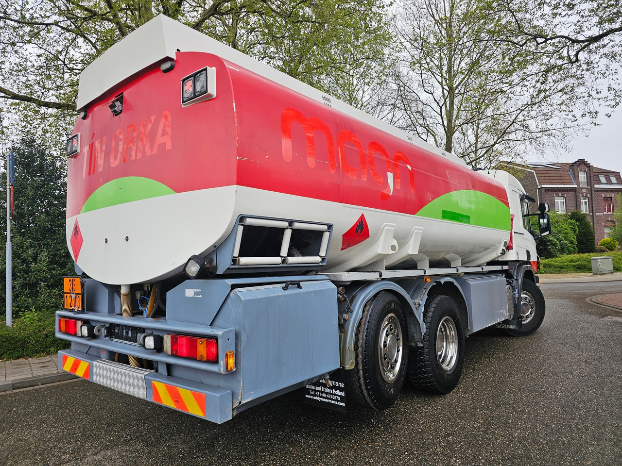 Scania P420 Cp 19 6x2*4 - Caminhão tanque: foto 4 Scania P420 Cp 19 6x2*4 - Caminhão tanque: foto 4