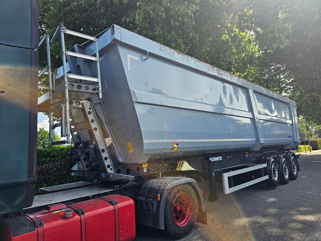 Schmitz SGF-S3 Scraptipper 55 M3 - Semireboque basculante: foto 5 Schmitz SGF-S3 Scraptipper 55 M3 - Semireboque basculante: foto 5