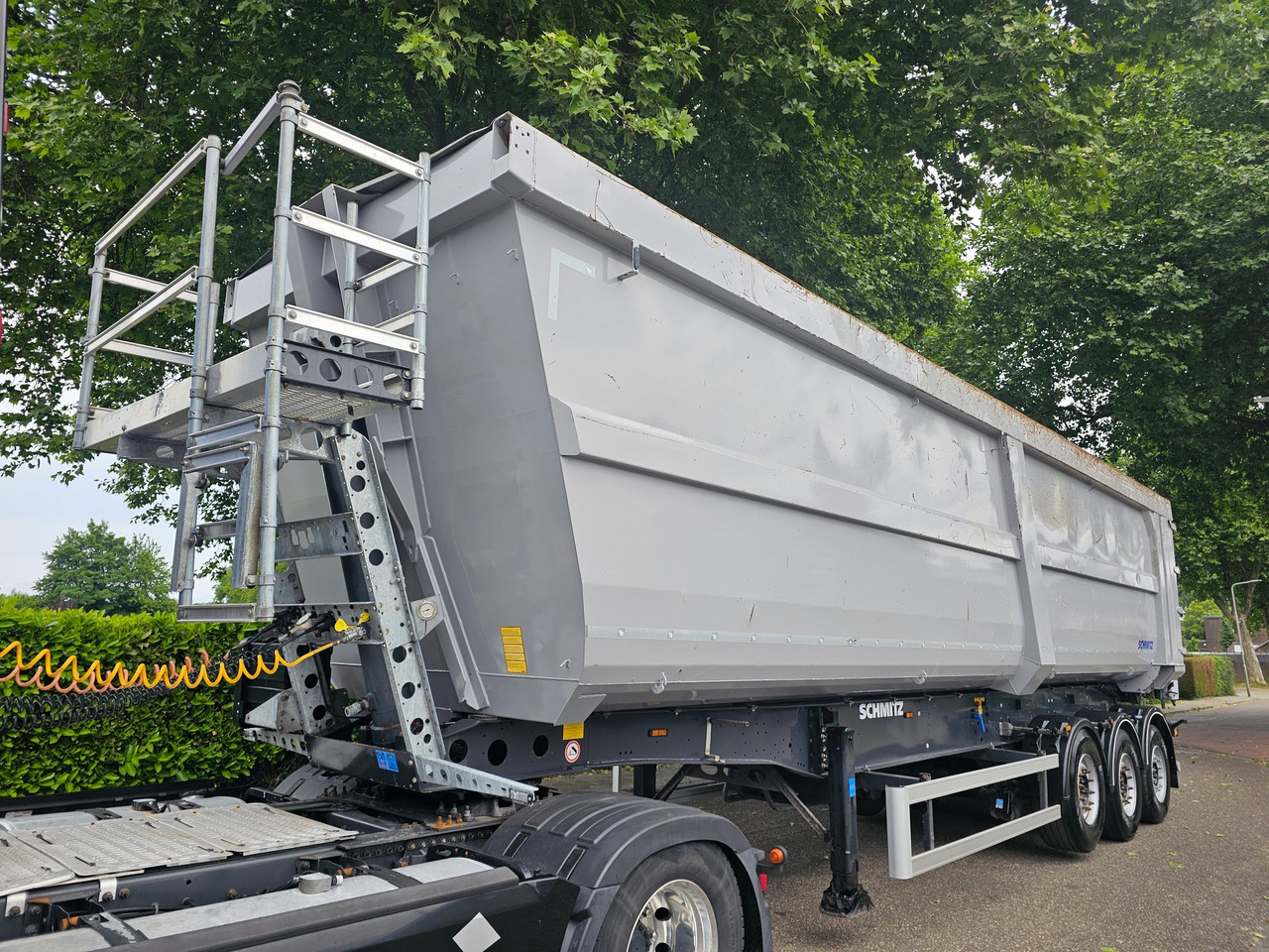 Schmitz SGF-S3 Scraptipper 55 M3 - Semireboque basculante: foto 4 Schmitz SGF-S3 Scraptipper 55 M3 - Semireboque basculante: foto 4