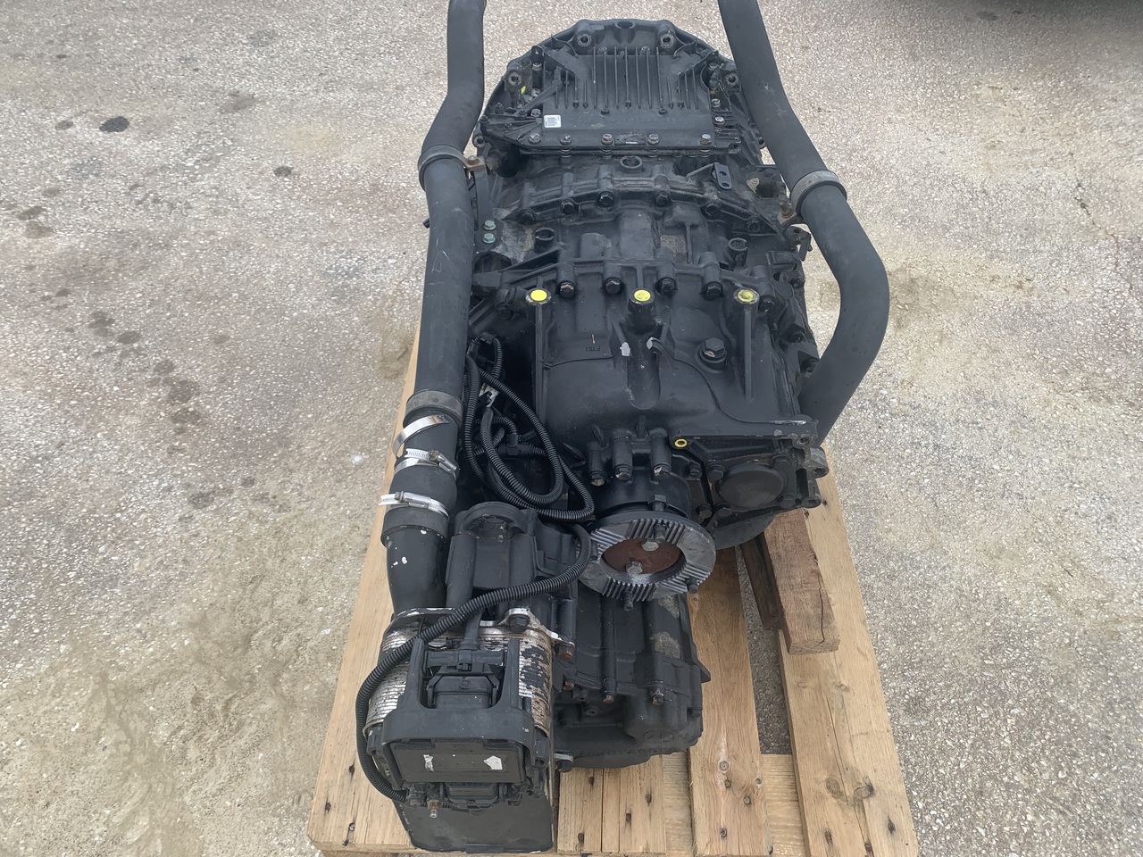 ASTRONIC 12AS 2131 TD WITH INTARDER EST52 MAN TGX - Caixa de câmbio de Caminhão: foto 2 ASTRONIC 12AS 2131 TD WITH INTARDER EST52 MAN TGX - Caixa de câmbio de Caminhão: foto 2