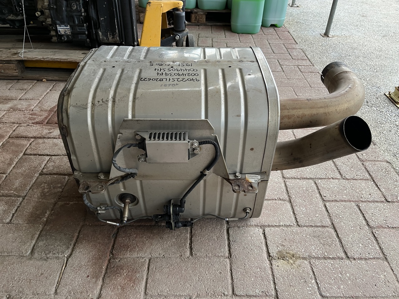 CATALYTIC CONVERTER ATEGO EURO 5, 125L - Silenciador/ Sistema de escape de Caminhão: foto 1 CATALYTIC CONVERTER ATEGO EURO 5, 125L - Silenciador/ Sistema de escape de Caminhão: foto 1