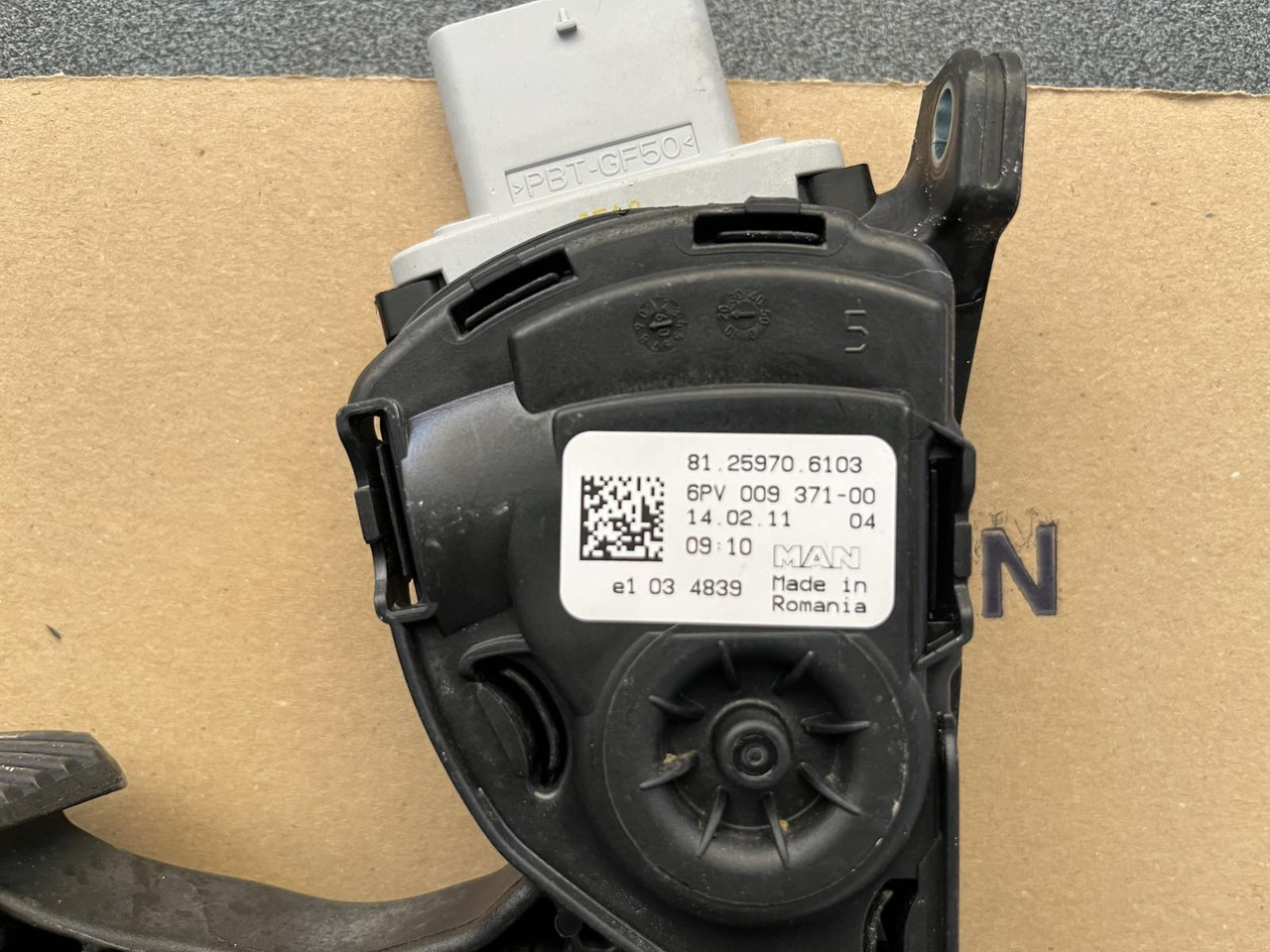 Peças de freio de Caminhão FOOT BRAKE VALVE ELECTRONIC BRAKE SYSTEM MAN TGM-TGL: foto 12