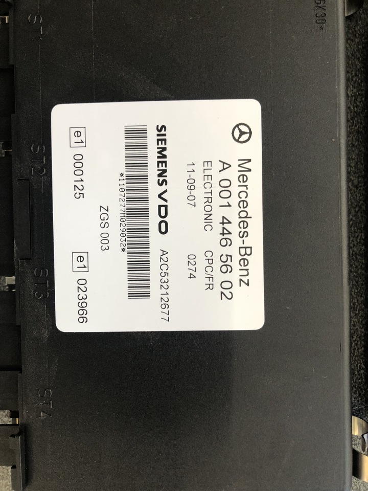MERCEDES-BENZ ACTROS ECU FR/CPC - Centralina electrónica de Caminhão: foto 3 MERCEDES-BENZ ACTROS ECU FR/CPC - Centralina electrónica de Caminhão: foto 3