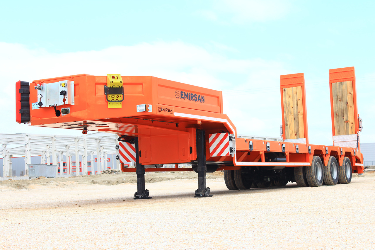 EMIRSAN Immediate Delivery From Stock - 3 Axle 60 Tons Capacity Lowbed - Semireboque baixa: foto 1 EMIRSAN Immediate Delivery From Stock - 3 Axle 60 Tons Capacity Lowbed - Semireboque baixa: foto 1