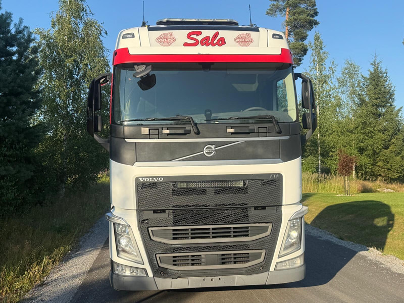 Volvo FH460 Globe 2016 - Caminhão chassi: foto 5 Volvo FH460 Globe 2016 - Caminhão chassi: foto 5