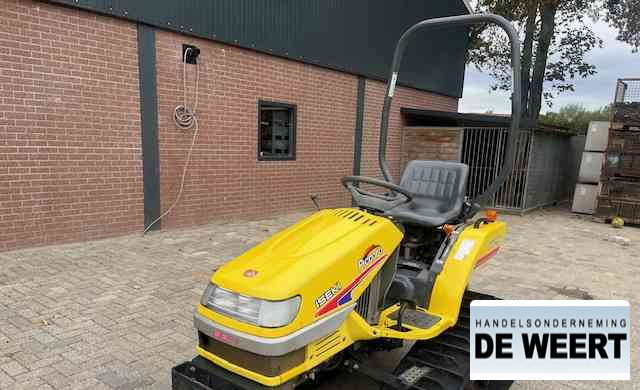 Iseki TPC15 , tpc 15 - Mini trator: foto 3 Iseki TPC15 , tpc 15 - Mini trator: foto 3