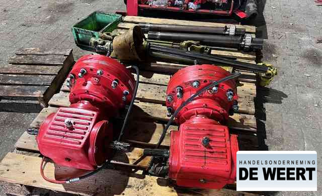 Trioliet tandwielkast , haakse aandrijving , trioliet mengwagen - Caixa de câmbio de Máquina agrícola: foto 1 Trioliet tandwielkast , haakse aandrijving , trioliet mengwagen - Caixa de câmbio de Máquina agrícola: foto 1