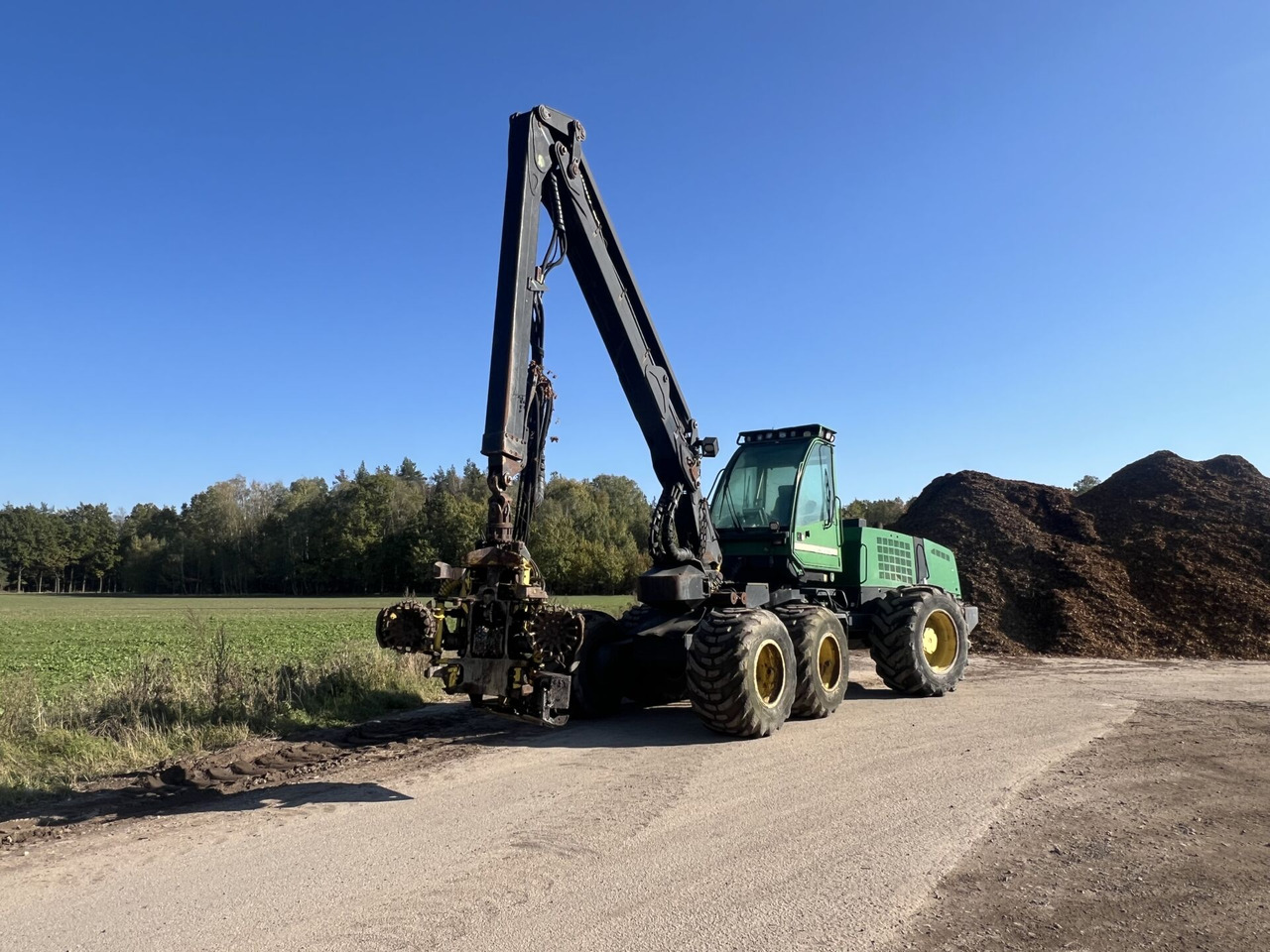 John Deere Harwester - Harvester: foto 1 John Deere Harwester - Harvester: foto 1