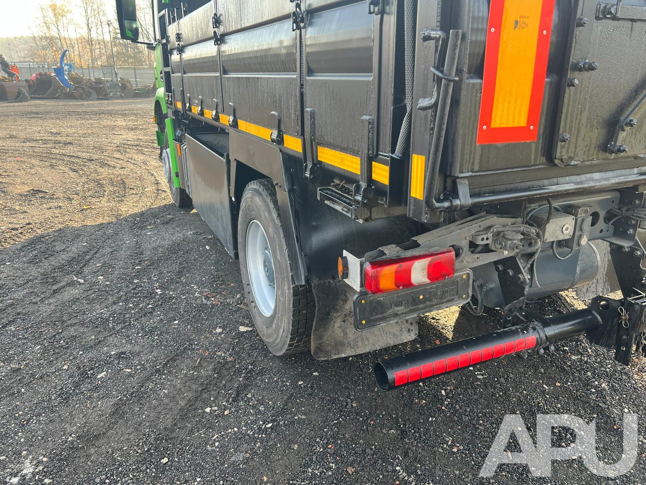 Caminhão basculante Mercedes-Benz AROCS 963-2-A: foto 13