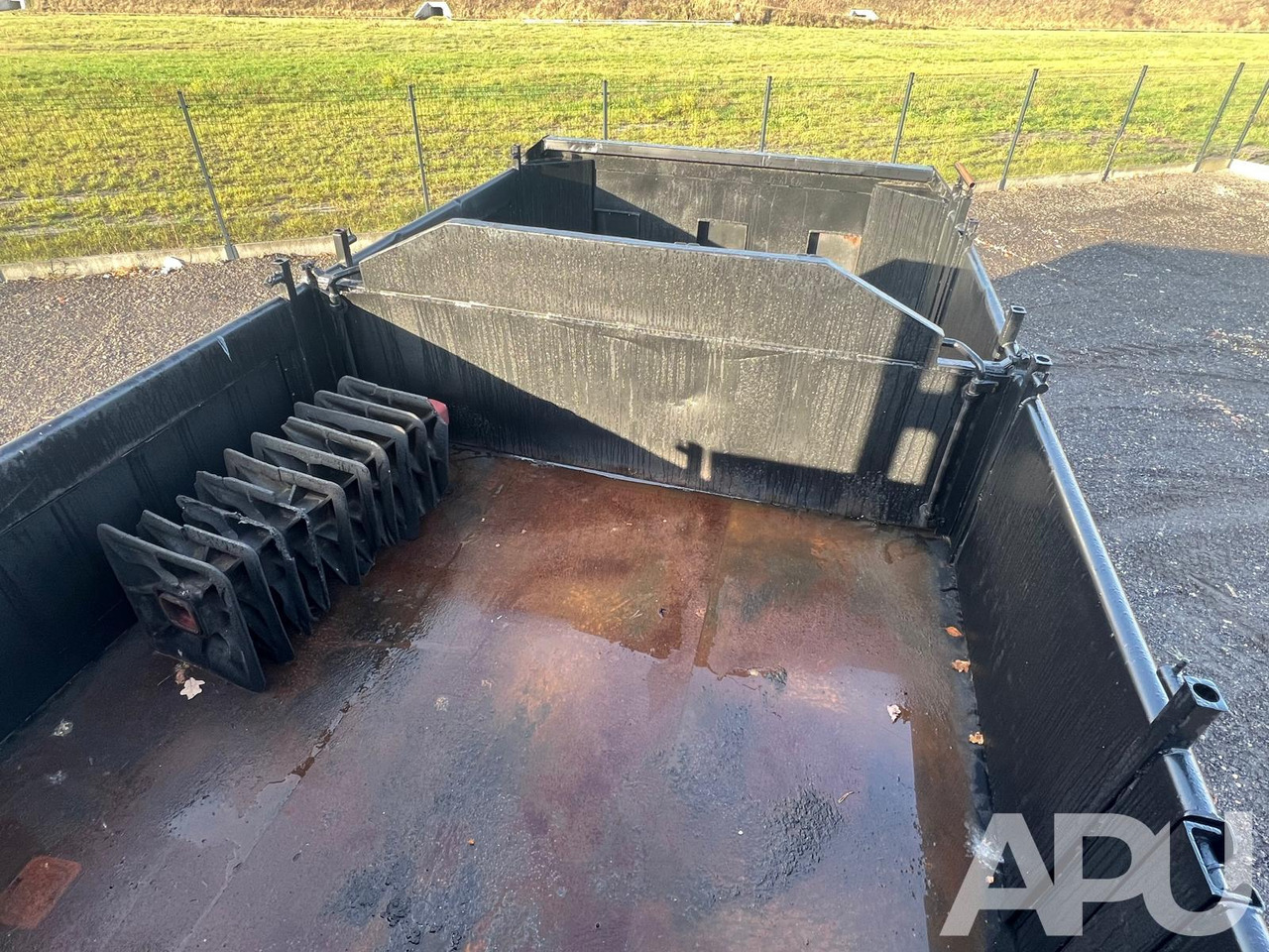 Caminhão basculante Mercedes-Benz AROCS 963-2-A: foto 14