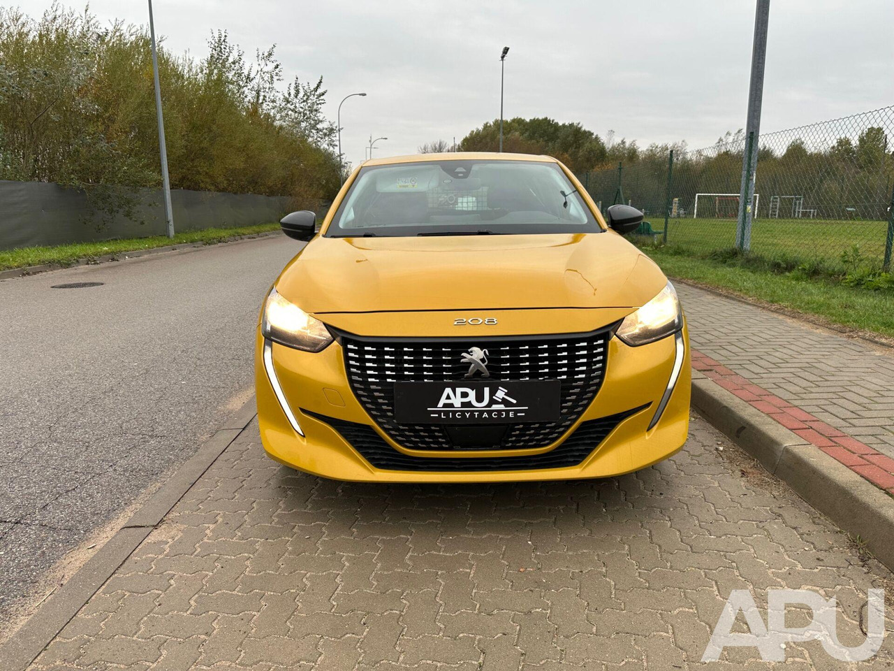 PEUGEOT 208 1,2 VAN - Automóvel: foto 2 PEUGEOT 208 1,2 VAN - Automóvel: foto 2