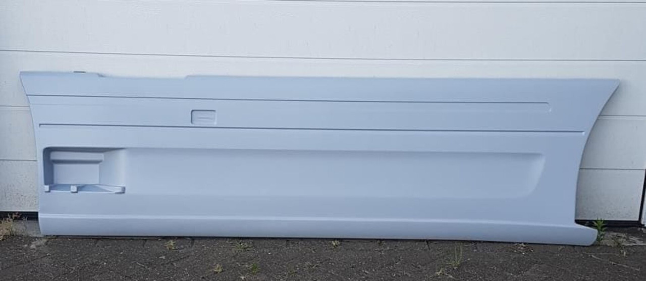 000009 SCANIA R ZIJSKIRT SET WB 3700 EURO 5 NO COLOR => 2013 JAAR - Para-choque de Caminhão: foto 1 000009 SCANIA R ZIJSKIRT SET WB 3700 EURO 5 NO COLOR => 2013 JAAR - Para-choque de Caminhão: foto 1