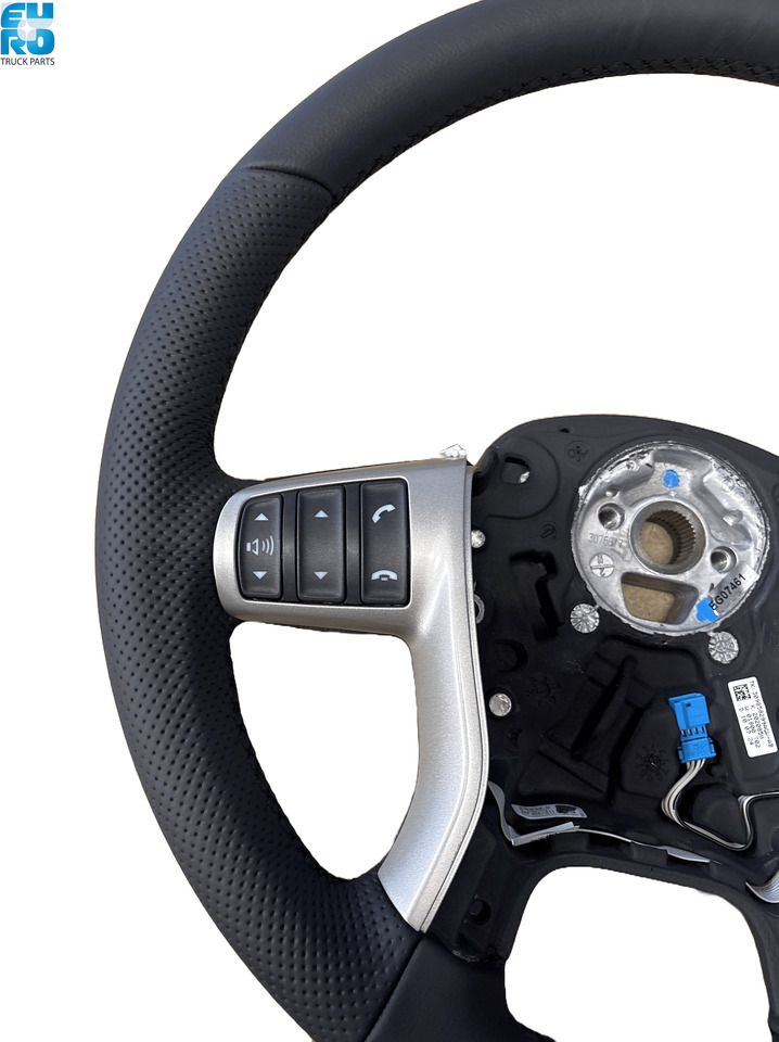 DAF STEERING WHEEL WITH 5 SWITCHES + DEPOSIT 2020858 - Volante de direção de Caminhão: foto 4 DAF STEERING WHEEL WITH 5 SWITCHES + DEPOSIT 2020858 - Volante de direção de Caminhão: foto 4