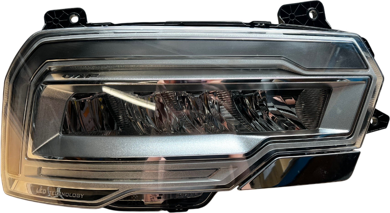 DAF XD XF XG LED KOPLAMP RH OE NIEUW | 2425973 - Farol dianteira de Caminhão: foto 1 DAF XD XF XG LED KOPLAMP RH OE NIEUW | 2425973 - Farol dianteira de Caminhão: foto 1