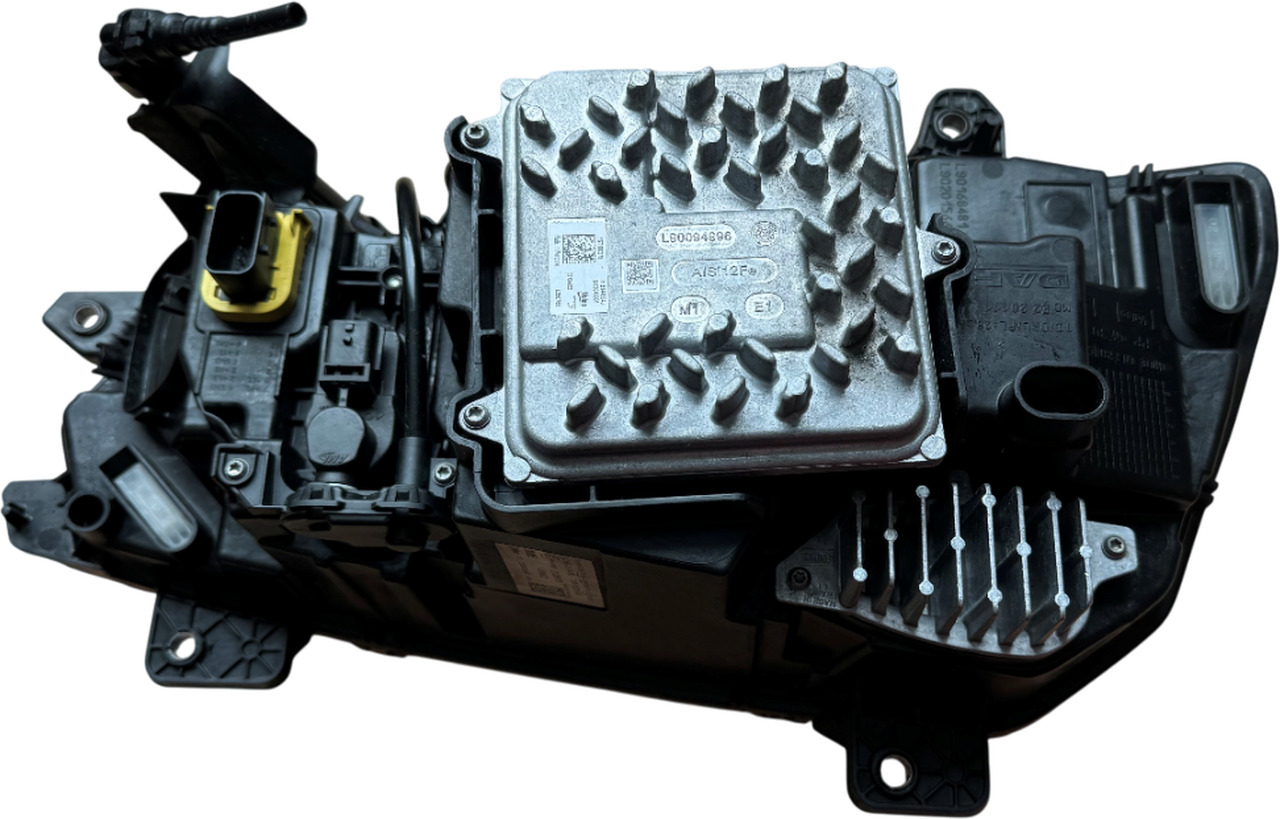 DAF XD XF XG LED KOPLAMP RRV LINKS GEBRUIKT 2188970U - Farol dianteira de Caminhão: foto 3 DAF XD XF XG LED KOPLAMP RRV LINKS GEBRUIKT 2188970U - Farol dianteira de Caminhão: foto 3