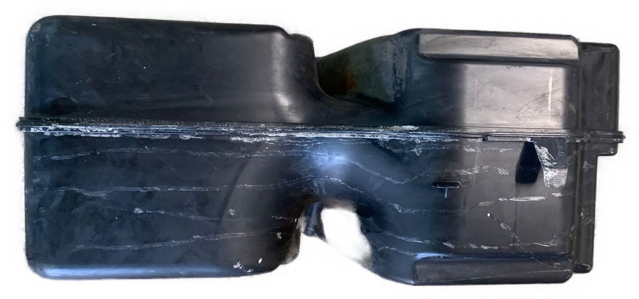 SC ADBLUE / REDUCTANT TANK 105 DM³ 2393232U - Tanque para AdBlue de Caminhão: foto 5 SC ADBLUE / REDUCTANT TANK 105 DM³ 2393232U - Tanque para AdBlue de Caminhão: foto 5