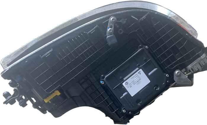 SCANIA NGS LED KOPLAMP LINKERKANT NIEUW HELLA | 2674390H - Farol dianteira de Caminhão: foto 4 SCANIA NGS LED KOPLAMP LINKERKANT NIEUW HELLA | 2674390H - Farol dianteira de Caminhão: foto 4