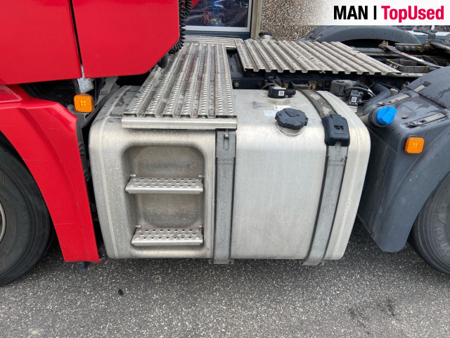 MAN TGX 26.470 6x2/2 BL SA "Retarder / 700 l Tank" - Tractor: foto 5 MAN TGX 26.470 6x2/2 BL SA "Retarder / 700 l Tank" - Tractor: foto 5