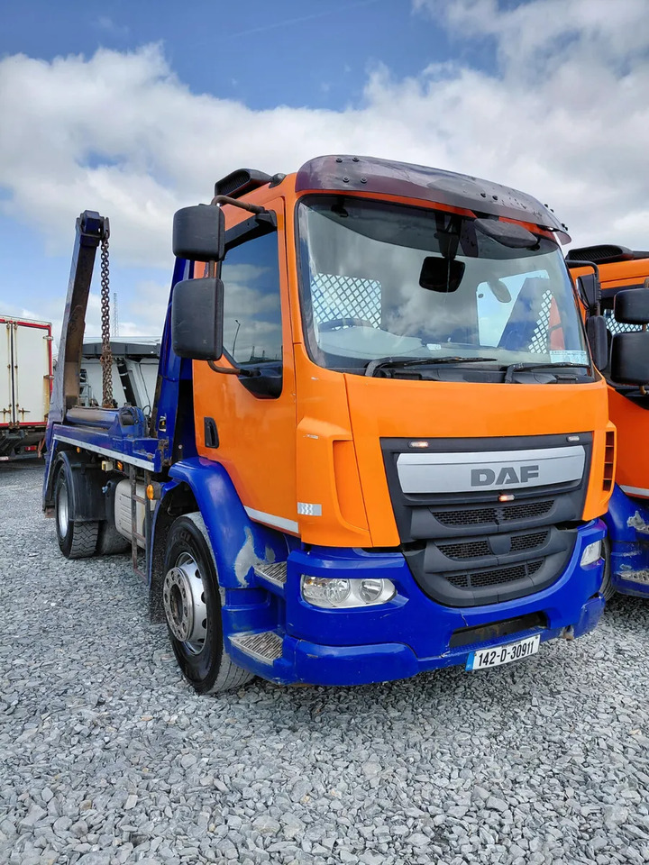 Caminhão multibenne 2014 DAF LF Skip Loader X 2: foto 10