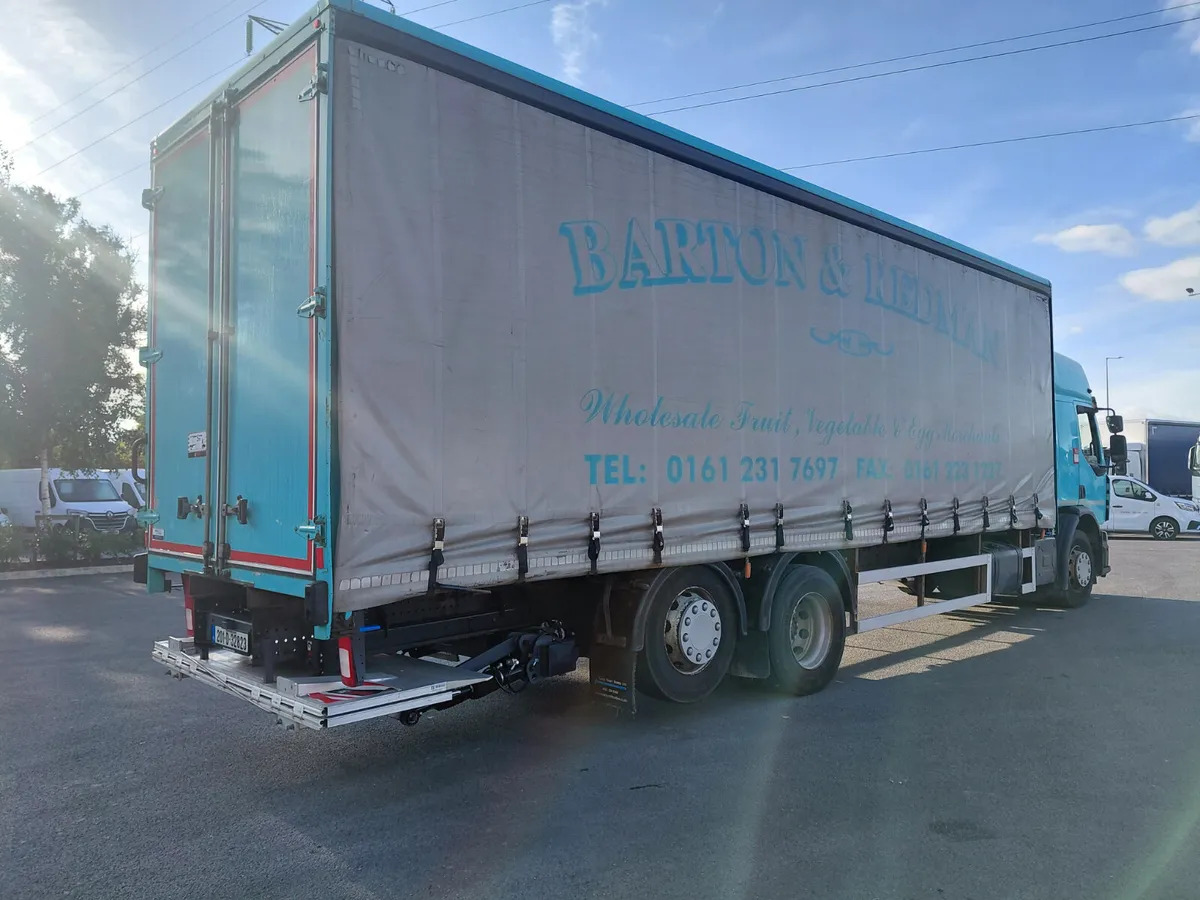 2020 Renault D Wide 26 Tonner 6×2 - Caminhão com lona: foto 5 2020 Renault D Wide 26 Tonner 6×2 - Caminhão com lona: foto 5