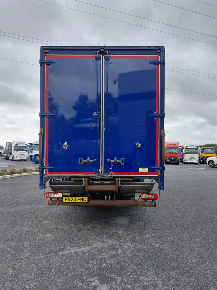 2020 Renault D18 Curtainsider - Caminhão com lona: foto 4 2020 Renault D18 Curtainsider - Caminhão com lona: foto 4