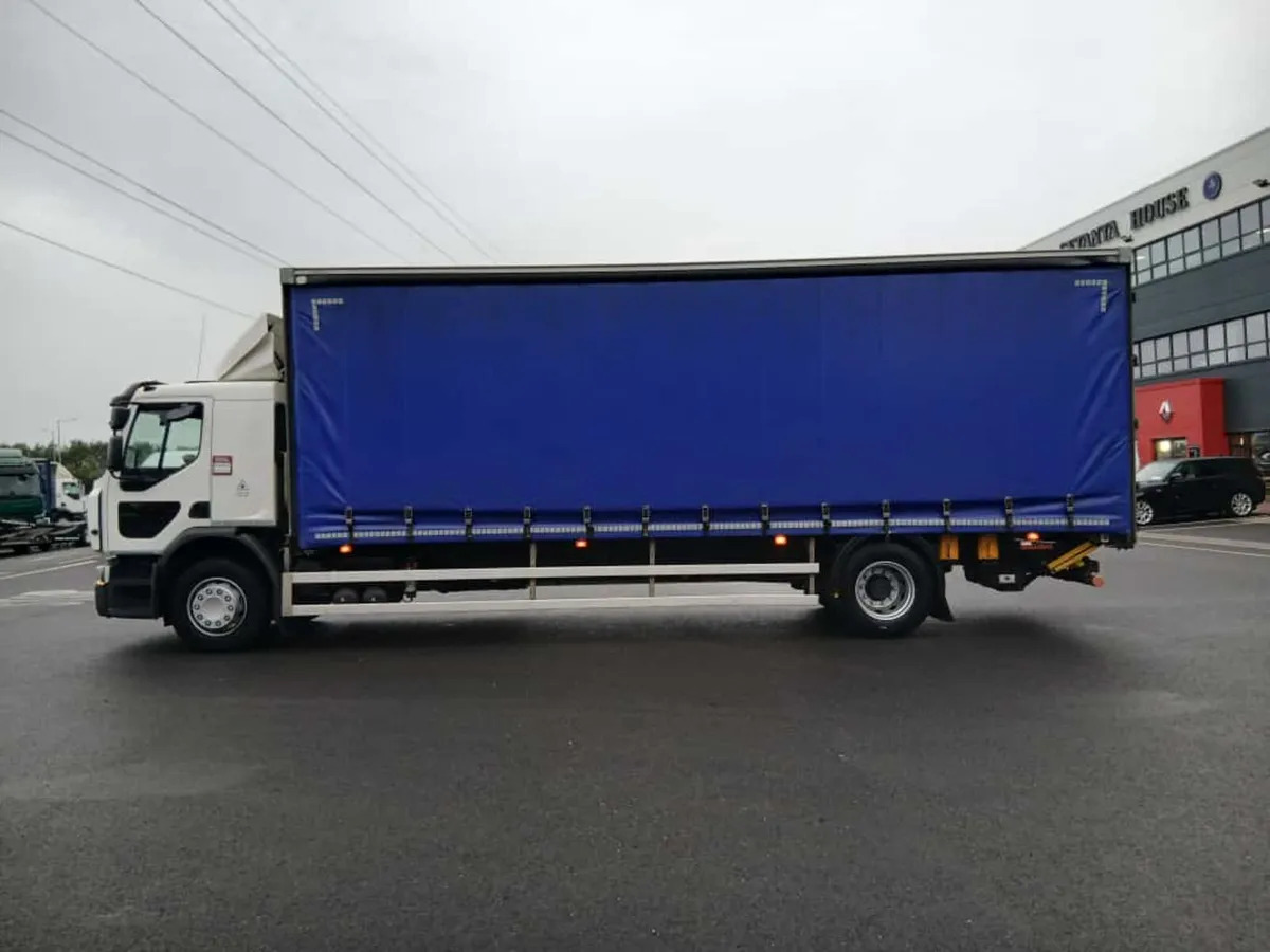 2020 Renault D18 Wide Curtainsider - Caminhão com lona: foto 4 2020 Renault D18 Wide Curtainsider - Caminhão com lona: foto 4