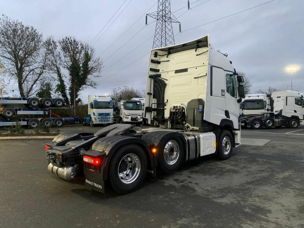 Tractor New Evolution Renault T480: foto 7 Tractor New Evolution Renault T480: foto 7