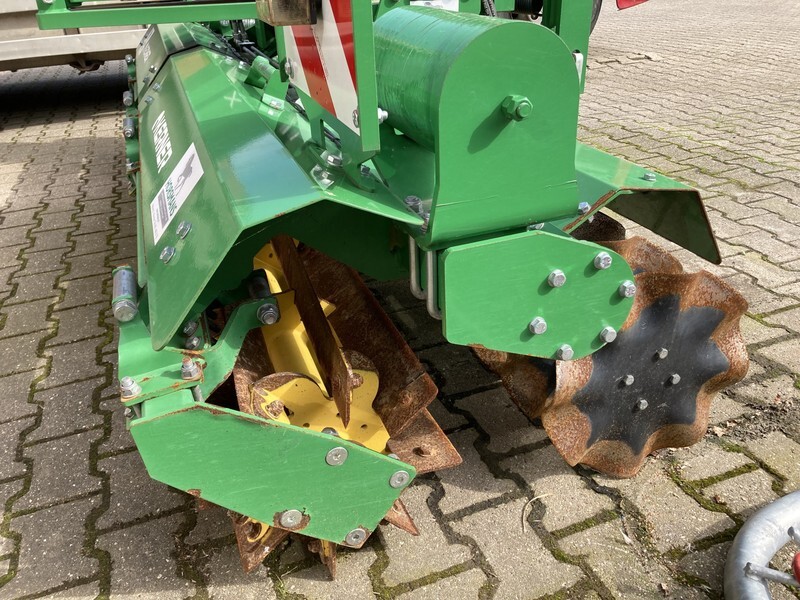 Kerner X-cut Solo 300 - Maquina para lavrar a terra: foto 3 Kerner X-cut Solo 300 - Maquina para lavrar a terra: foto 3