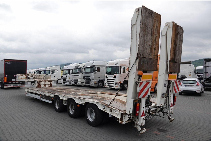 ACTM NACZEPA LAWETA / NISKOPODWOZIOWE / NAJAZDY HYDRAULICZNE / 13,6 M - Semireboque baixa: foto 4 ACTM NACZEPA LAWETA / NISKOPODWOZIOWE / NAJAZDY HYDRAULICZNE / 13,6 M - Semireboque baixa: foto 4