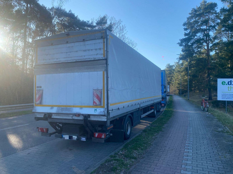 Beck Mini MSHP + Tail Lift - Semi-reboque de lona: foto 4 Beck Mini MSHP + Tail Lift - Semi-reboque de lona: foto 4