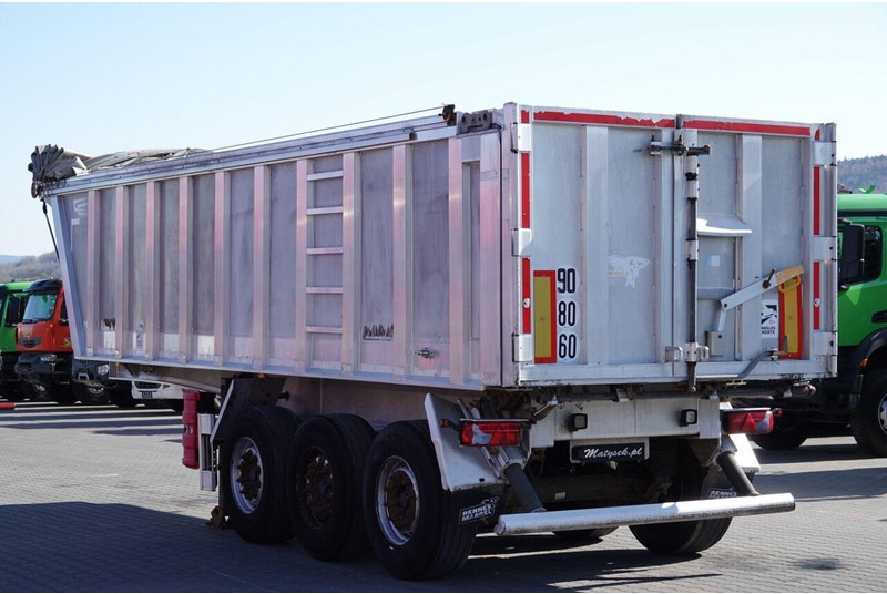 Benalu WYWROTKA ALUMINIOWA 28 M3 / OŚ PODNOSZONA / WAGA 5100 KG - Semireboque basculante: foto 5 Benalu WYWROTKA ALUMINIOWA 28 M3 / OŚ PODNOSZONA / WAGA 5100 KG - Semireboque basculante: foto 5
