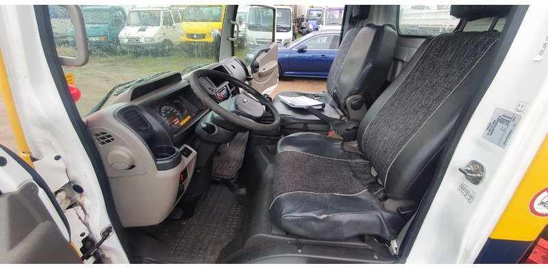 Caminhão, Caminhão grua Nissan Cabstar 35.12 - ISOLI PT 225 aerial working platform 22,5m - 3,5: foto 15 Caminhão, Caminhão grua Nissan Cabstar 35.12 - ISOLI PT 225 aerial working platform 22,5m - 3,5: foto 15