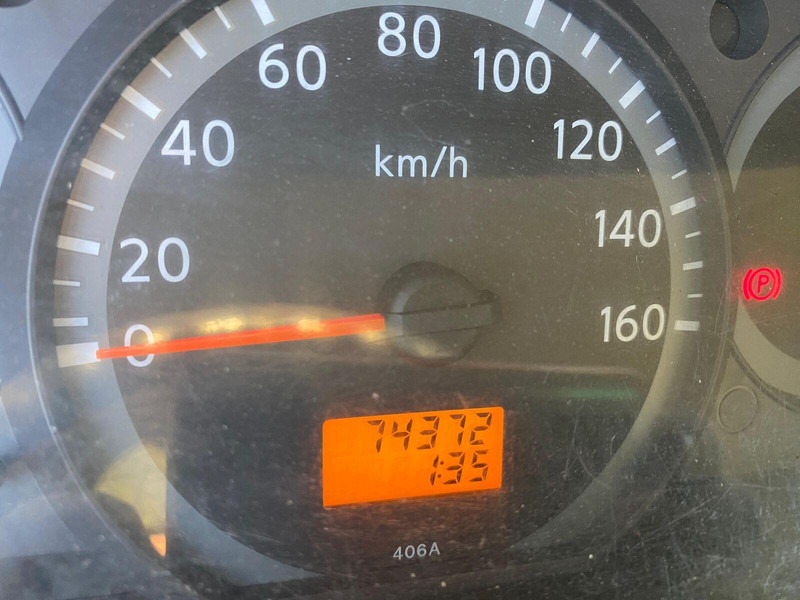 Caminhão, Caminhão grua Nissan Cabstar 35.12 - ISOLI PT 225 aerial working platform 22,5m - 3,5: foto 10 Caminhão, Caminhão grua Nissan Cabstar 35.12 - ISOLI PT 225 aerial working platform 22,5m - 3,5: foto 10