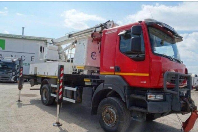 Renault KERAX 410.19 4x4 Emelőkosaras Cela 17m - Caminhão, Caminhão grua: foto 3 Renault KERAX 410.19 4x4 Emelőkosaras Cela 17m - Caminhão, Caminhão grua: foto 3