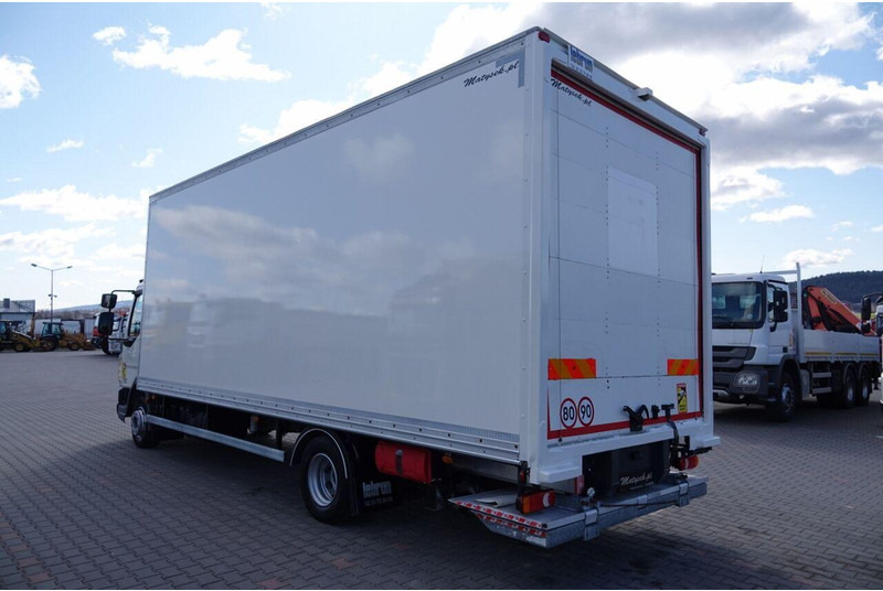 DAF LF 210 / KONTENER - 7 M / SOLÓWKA / WINDA DHOLLANDIA / EURO 6 - Caminhão furgão: foto 4 DAF LF 210 / KONTENER - 7 M / SOLÓWKA / WINDA DHOLLANDIA / EURO 6 - Caminhão furgão: foto 4