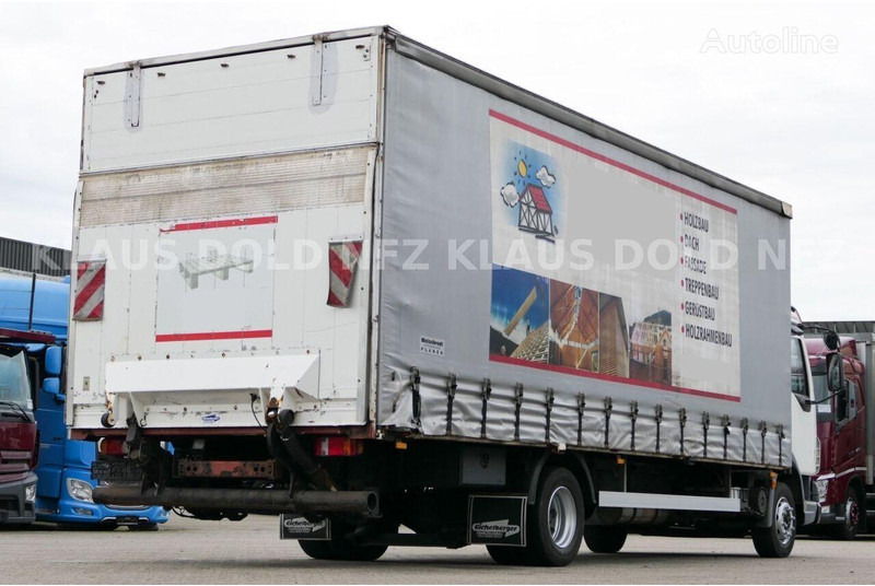 DAF LF 45.220 P+P + Tail lift - Caminhão com lona: foto 3 DAF LF 45.220 P+P + Tail lift - Caminhão com lona: foto 3