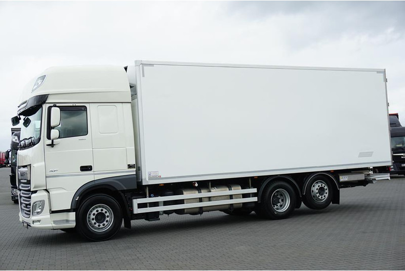 DAF XF 480 / E 6 / ACC / CHŁODNIA + WINDA / 18 PALET / ŁAD. 12 540KG - Caminhão frigorífico: foto 3 DAF XF 480 / E 6 / ACC / CHŁODNIA + WINDA / 18 PALET / ŁAD. 12 540KG - Caminhão frigorífico: foto 3