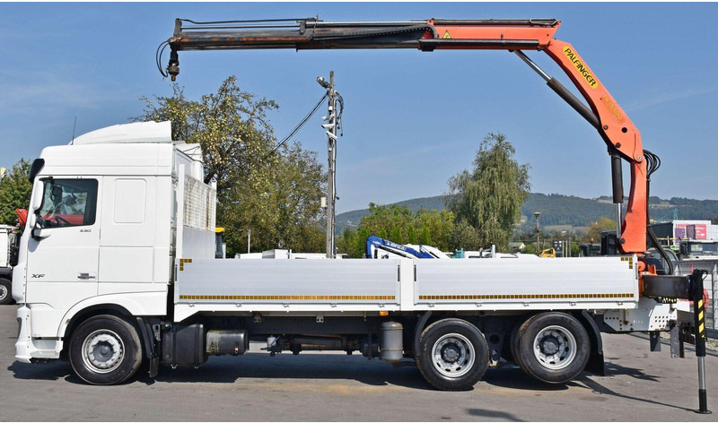 DAF XF 530 Pritsche 6,30 m + PK 15500 * TOPZUSTAND - Camião de caixa aberta/ Plataforma, Caminhão grua: foto 5 DAF XF 530 Pritsche 6,30 m + PK 15500 * TOPZUSTAND - Camião de caixa aberta/ Plataforma, Caminhão grua: foto 5