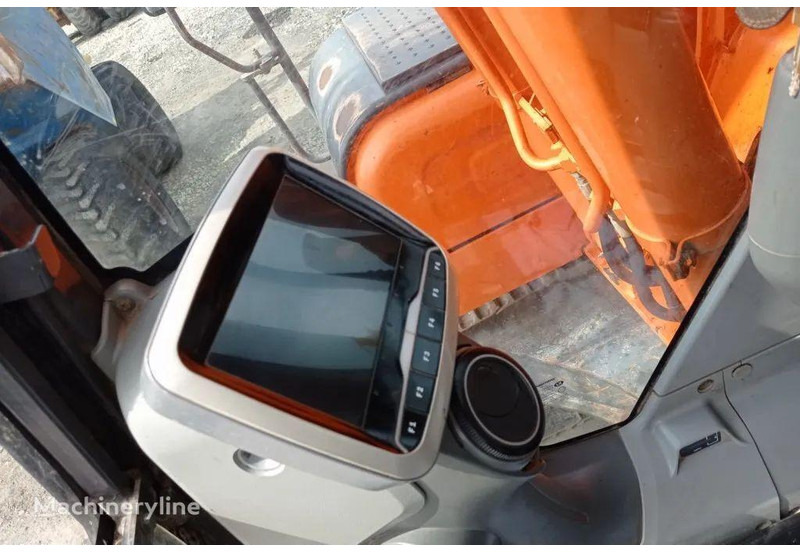 Escavadora de rastos Doosan DX 140 LC-3 Crawler excavator: foto 16